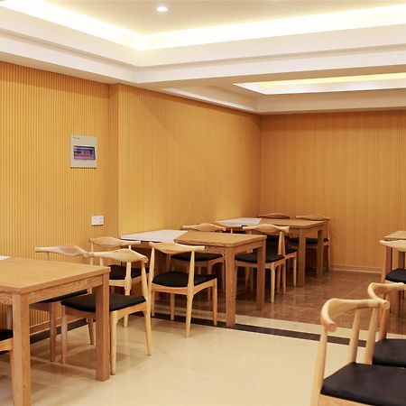 格林豪泰张家口张北县草原天路张库大道快捷酒店 外观 照片