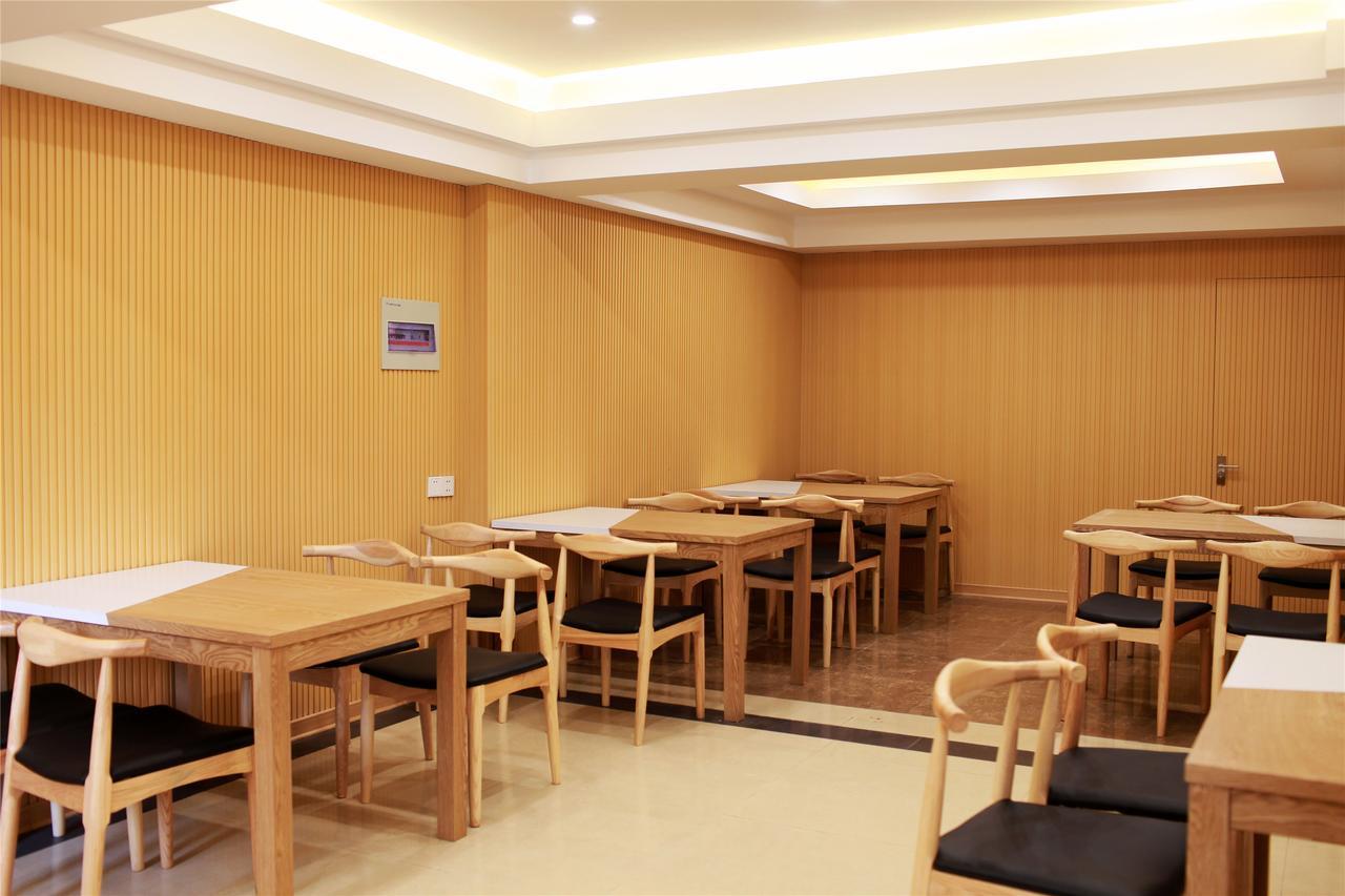格林豪泰张家口张北县草原天路张库大道快捷酒店 外观 照片